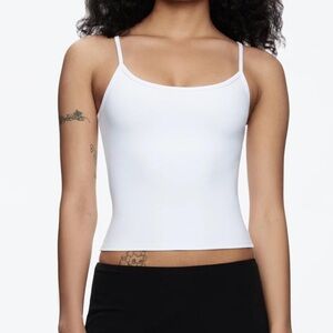 Tank air White Fitted Camisole Tank Top